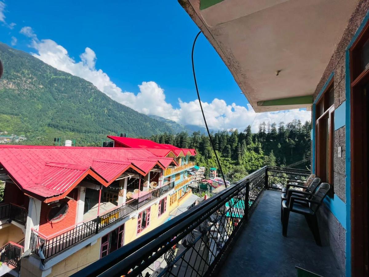 Non Stop Cafe Hostel & Stay Manāli Exterior foto