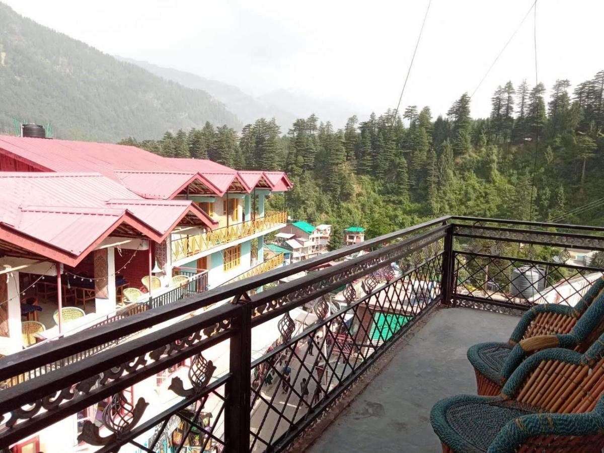 Non Stop Cafe Hostel & Stay Manāli Exterior foto